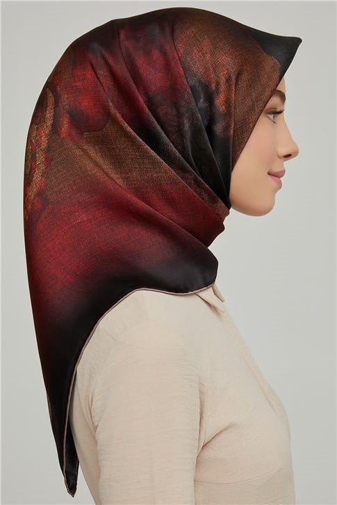 Armine Sura İpek Eşarp 21Ka8648 01
