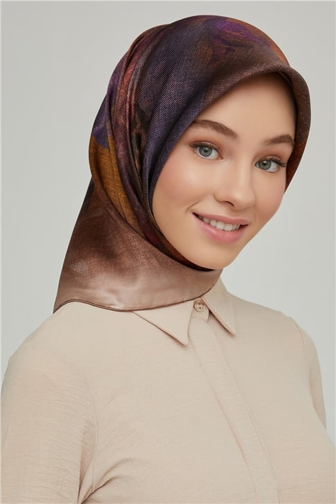 Armine Sura İpek Eşarp 21Ka8648 04