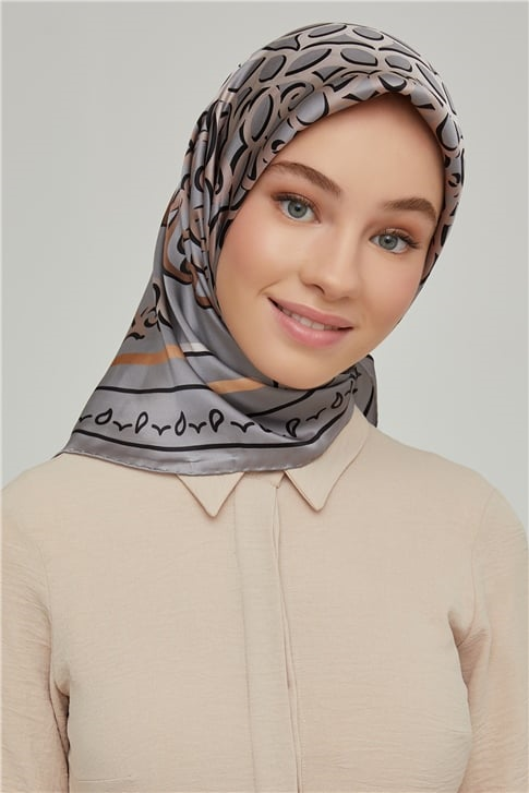 Armine Sura İpek Eşarp 21Ka8650 31