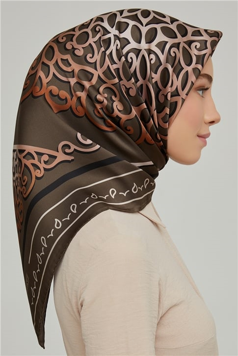 Armine Sura İpek Eşarp 21Ka8650 36