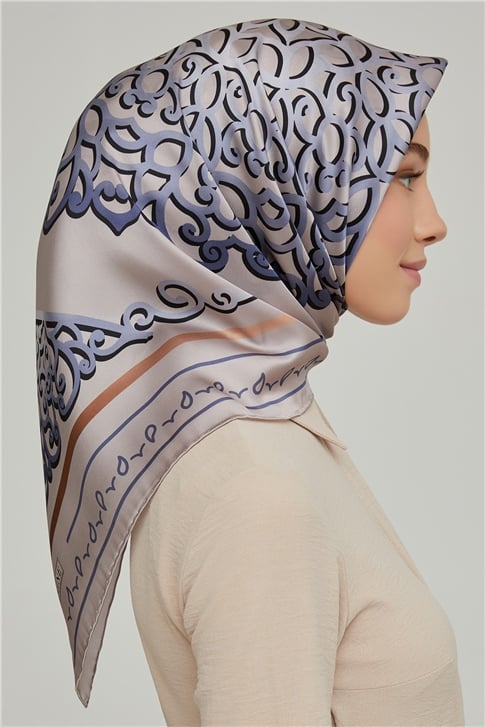 Armine Sura İpek Eşarp 21Ka8650 40