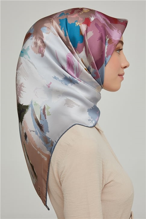 Armine Sura İpek Eşarp 21Ka8651 01