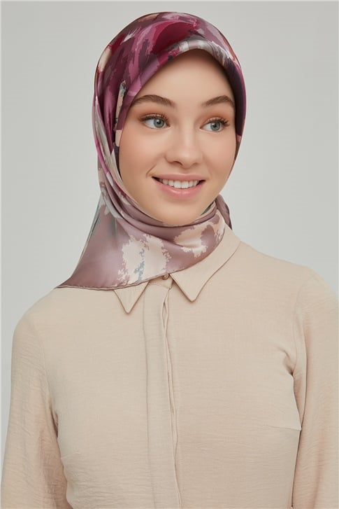 Armine Sura İpek Eşarp 21Ka8651 03