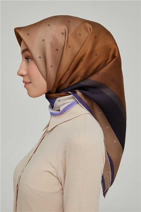 Armine Sura İpek Eşarp 21Ka8652 39