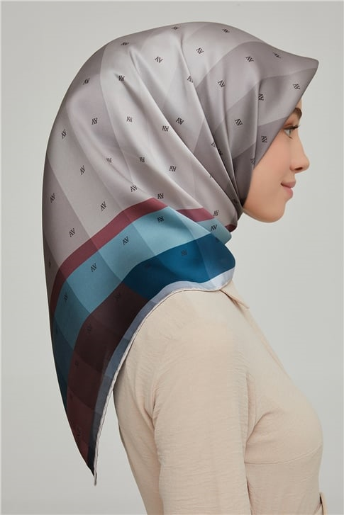 Armine Sura İpek Eşarp 21Ka8652 80