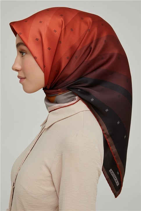 Armine Sura İpek Eşarp 21Ka8652 81
