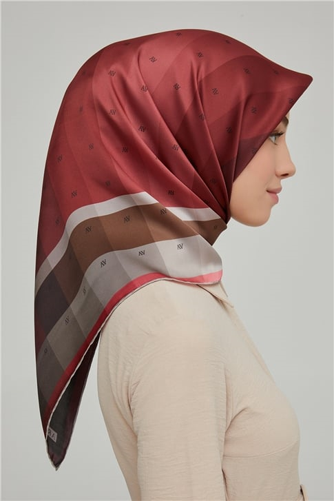 Armine Sura İpek Eşarp 21Ka8652 85