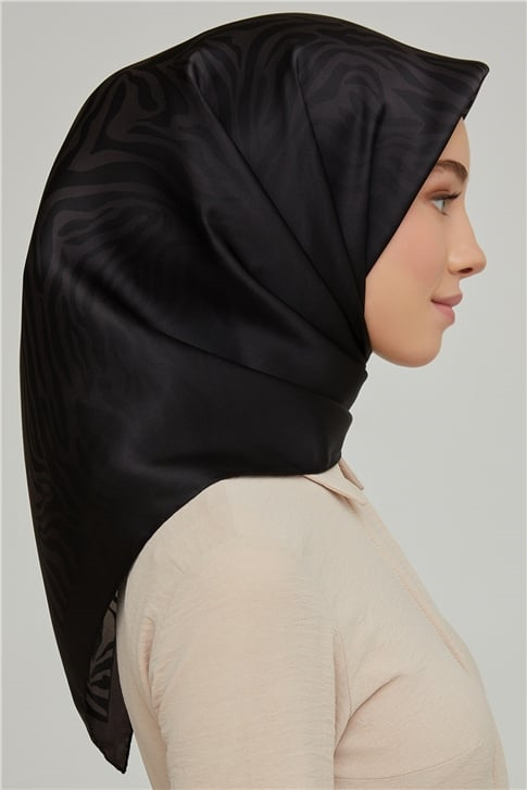 Armine Sura İpek Eşarp 21Ka8654 21