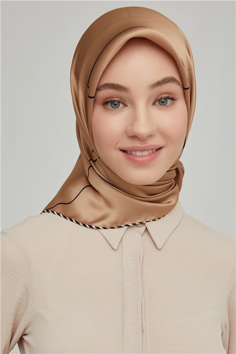 Armine Sura İpek Eşarp 21Ka8655 32