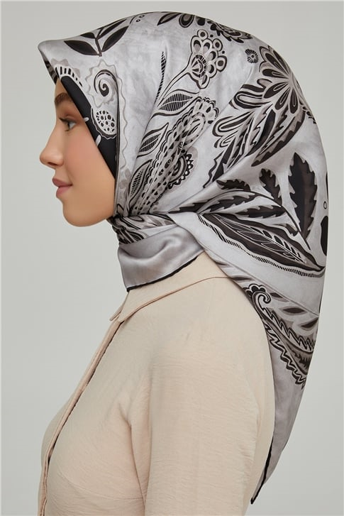 Armine Sura İpek Eşarp 21Ka8657 30