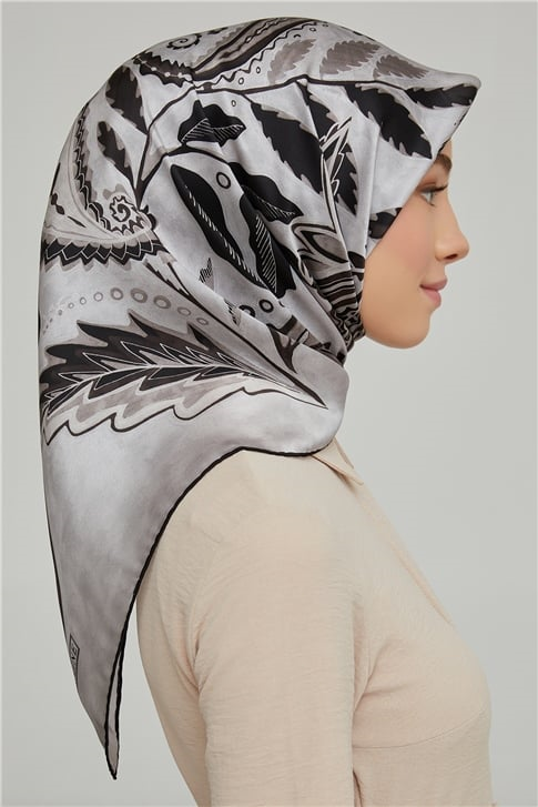 Armine Sura İpek Eşarp 21Ka8657 30