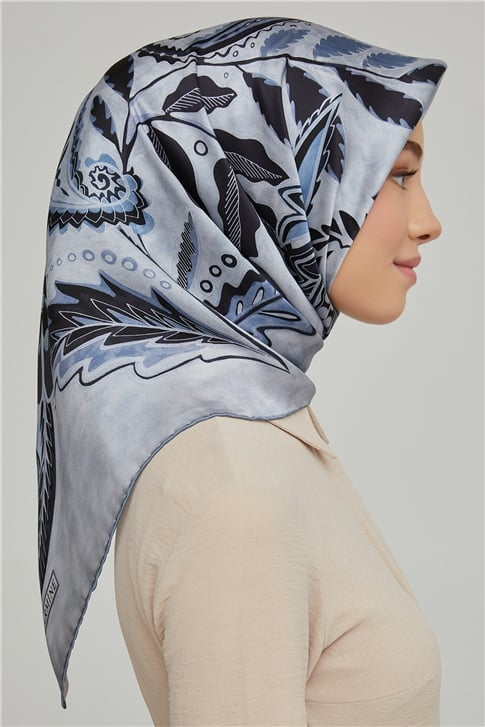 Armine Sura İpek Eşarp 21Ka8657 33