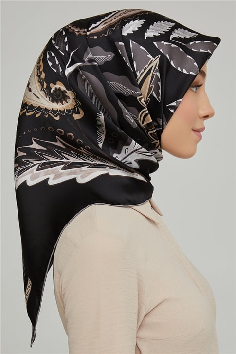 Armine Sura İpek Eşarp 21Ka8657 36