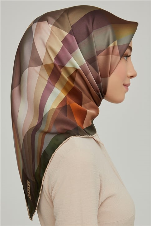 Armine Sura İpek Eşarp 21Ka8659 42