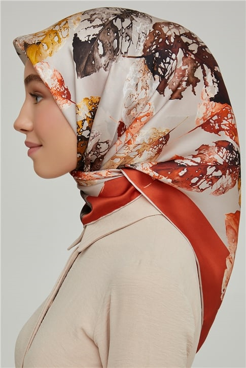 Armine Sura İpek Eşarp 21Ka8663 15