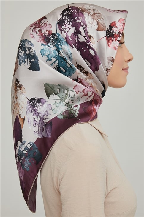 Armine Sura İpek Eşarp 21Ka8663 17