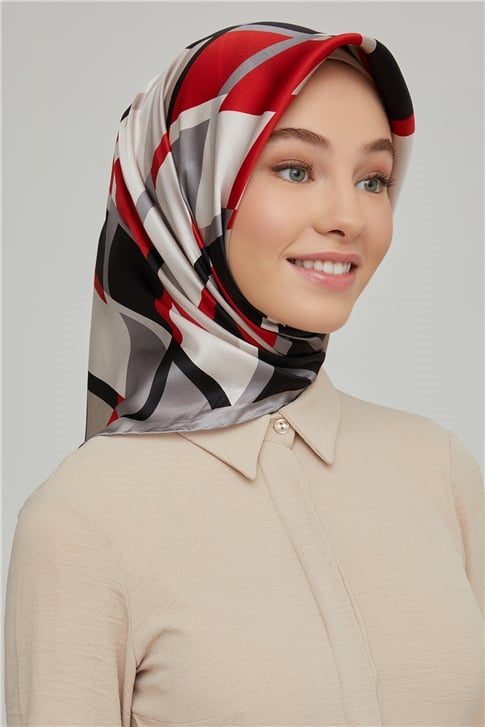 Armine Sura İpek Eşarp 21Ka8664 06