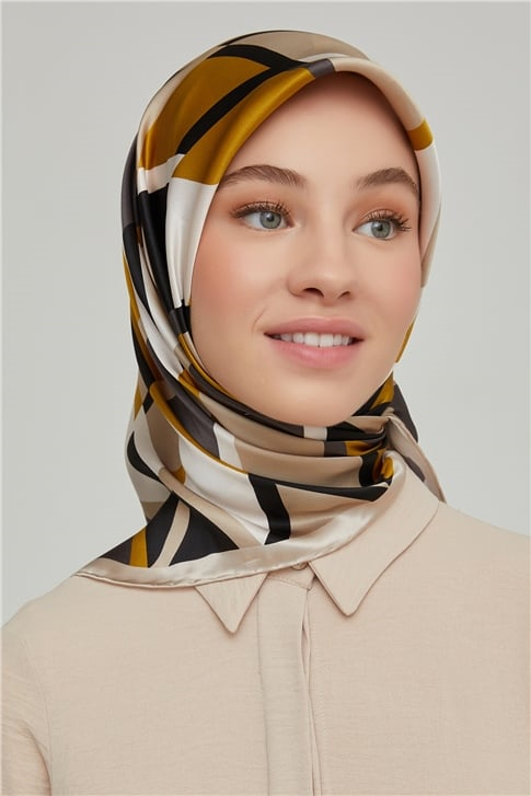 Armine Sura İpek Eşarp 21Ka8664 16