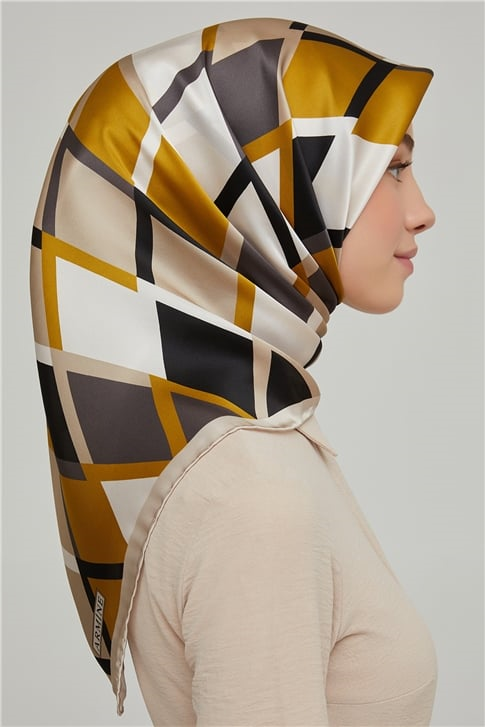 Armine Sura İpek Eşarp 21Ka8664 16