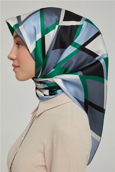 Armine Sura İpek Eşarp 21Ka8664 18