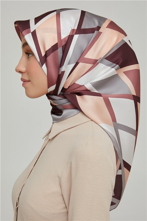 Armine Sura İpek Eşarp 21Ka8664 19