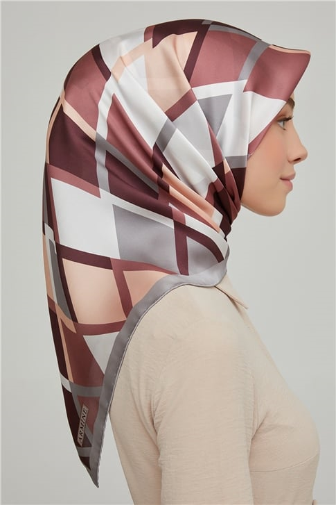 Armine Sura İpek Eşarp 21Ka8664 19