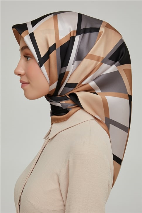 Armine Sura İpek Eşarp 21Ka8664 23