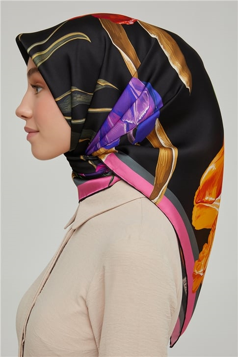 Armine Sura İpek Eşarp 21Ka8665 09