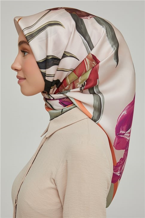 Armine Sura İpek Eşarp 21Ka8665 33