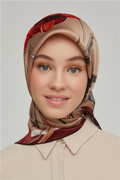 Armine Sura İpek Eşarp 21Ka8665 35