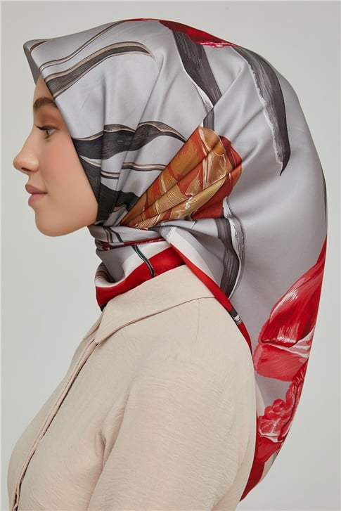 Armine Sura İpek Eşarp 21Ka8665 36