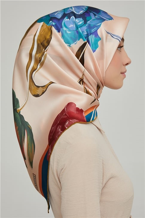 Armine Sura İpek Eşarp 21Ka8665 48