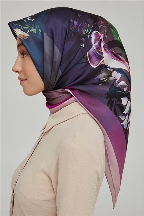 Armine Sura İpek Eşarp 21Ka8666 33