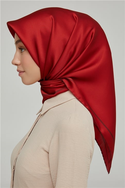 Armine Sura İpek Eşarp 21Ka8668 03