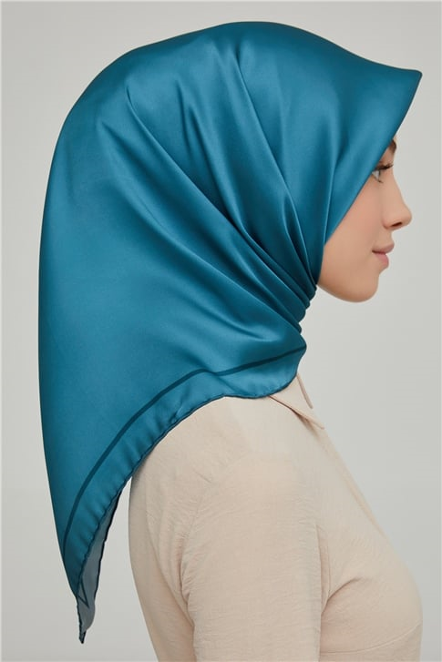 Armine Sura İpek Eşarp 21Ka8668 16