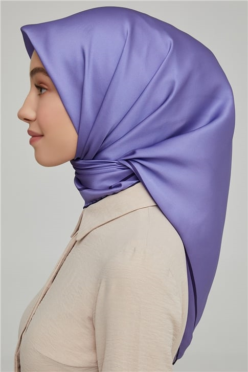 Armine Sura İpek Eşarp 21Ka8668 33