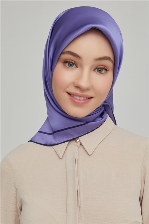 Armine Sura İpek Eşarp 21Ka8668 33