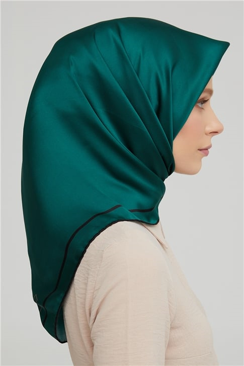 Armine Sura İpek Eşarp 21Ka8668 37