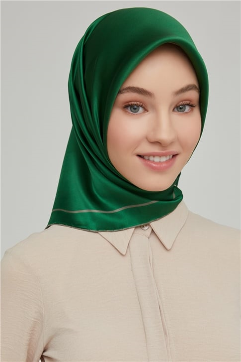 Armine Sura İpek Eşarp 21Ka8668 53