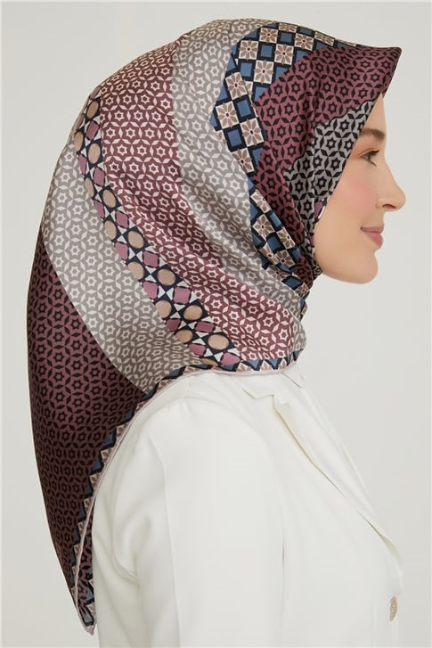 Armine Sura İpek Eşarp 21KA8669 36