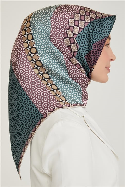 Armine Sura İpek Eşarp 21KA8669 37