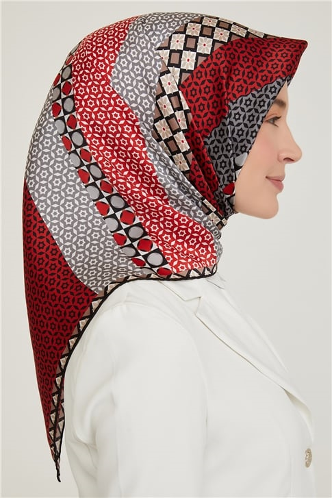 Armine Sura İpek Eşarp 21KA8669 38