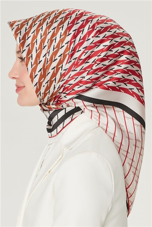 Armine Sura İpek Eşarp 21Y8510 01
