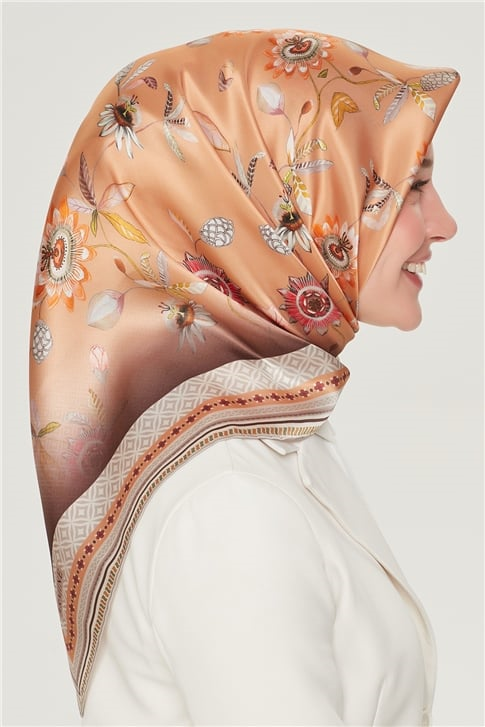 Armine Sura İpek Eşarp 21Y8528 01