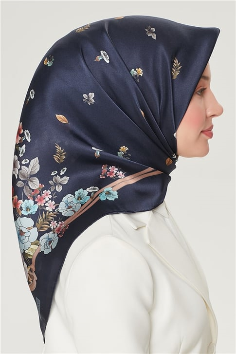 Armine Sura İpek Eşarp 21Y8533 34