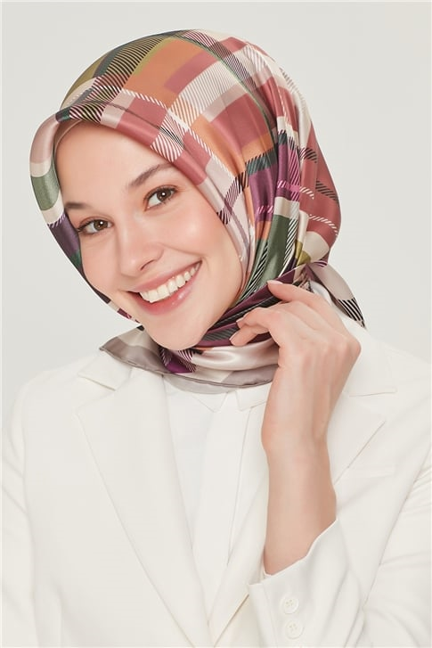 Armine Sura İpek Eşarp 21Y8547 02