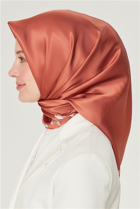Armine Sura İpek Eşarp 21Y8553 84