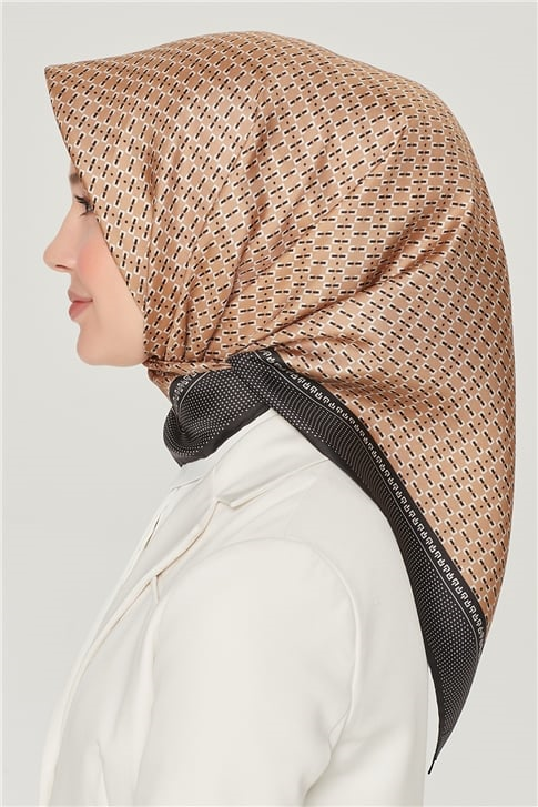 Armine Sura İpek Eşarp 21Y8556 02