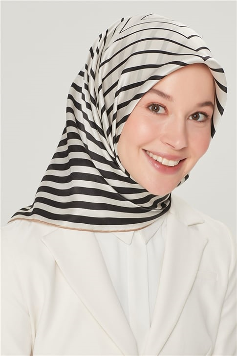 Armine Sura İpek Eşarp 21Y8561 09