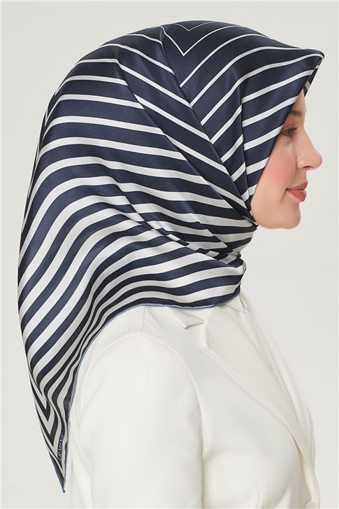 Armine Sura İpek Eşarp 21Y8561 86